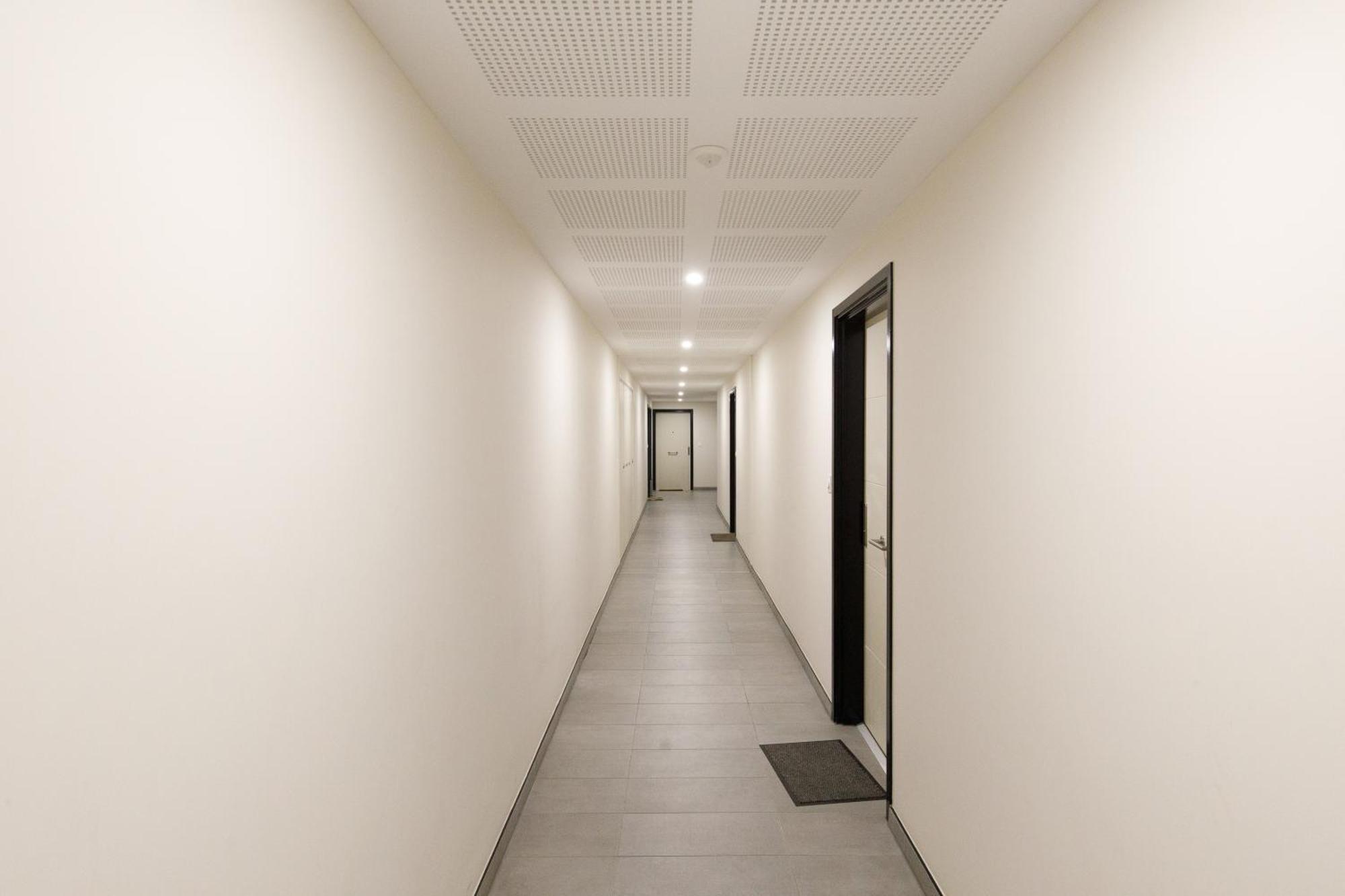 Lovely 2 Bedroom Condo With Pool ヴァロリス エクステリア 写真